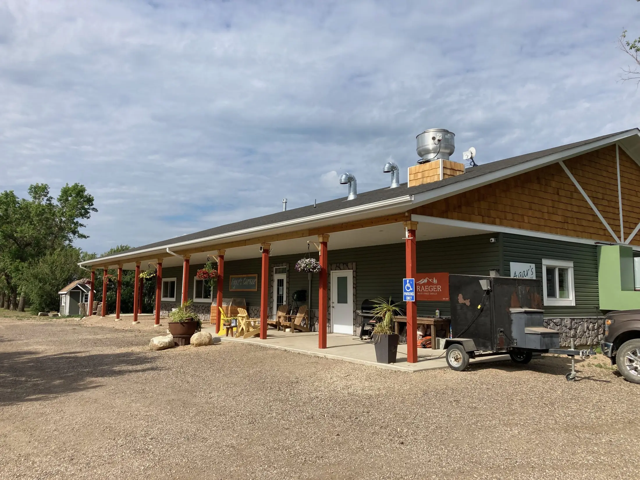 Agar's Corner - Venues - Saskatoon, Saskatchewan (photo 2)