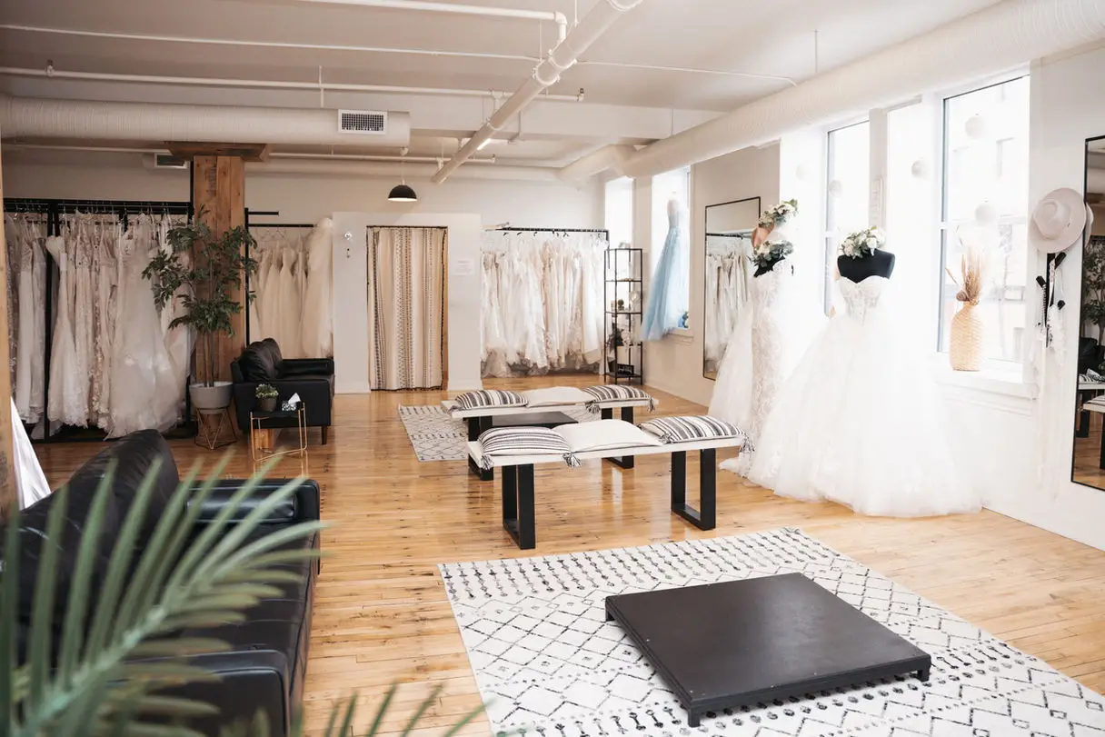 Muse Bridal - Dresses / Boutique - Brandon, Manitoba (photo 1)