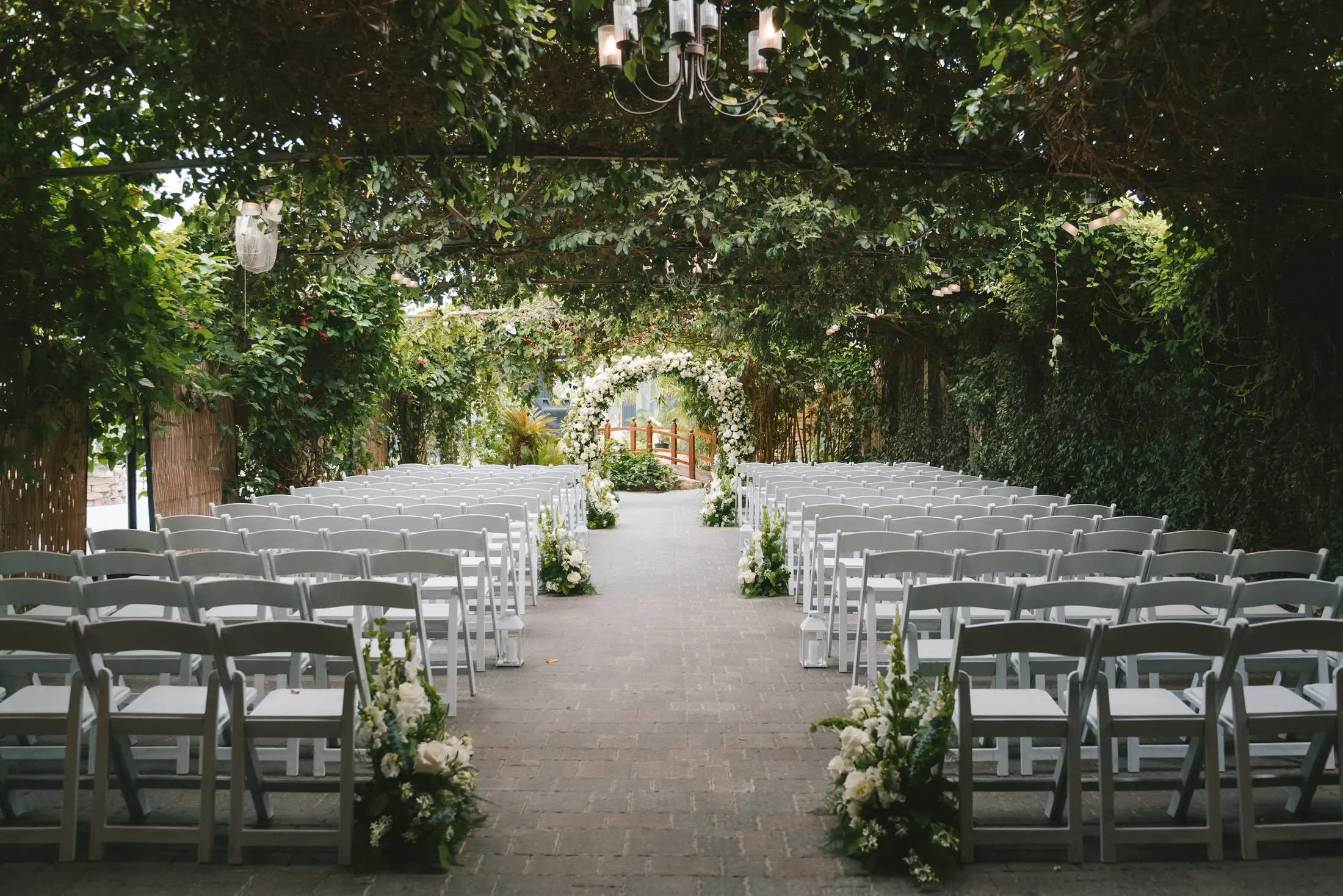 Classic Affairs by Jenna - Wedding Planners / Coordinators - Toronto, Vancouver Island (photo 1)