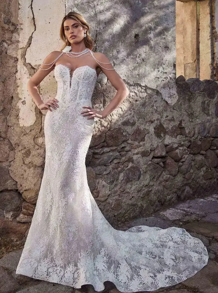 Sinders Bridal House - Dresses / Boutique - Ottawa, Vancouver Island (photo 2)