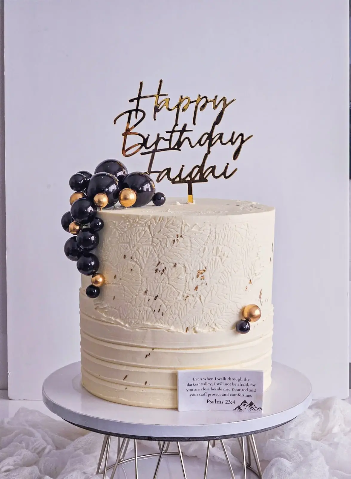 Ennyalabakes - Cakes & Desserts - Saskatoon, Saskatchewan (photo 8)