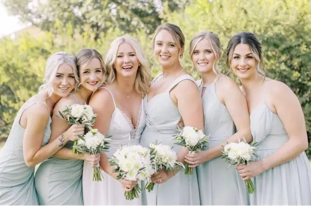 Something Borrowed Beauty - Makeup & Hair - Calgary, Vancouver Island (photo 4)