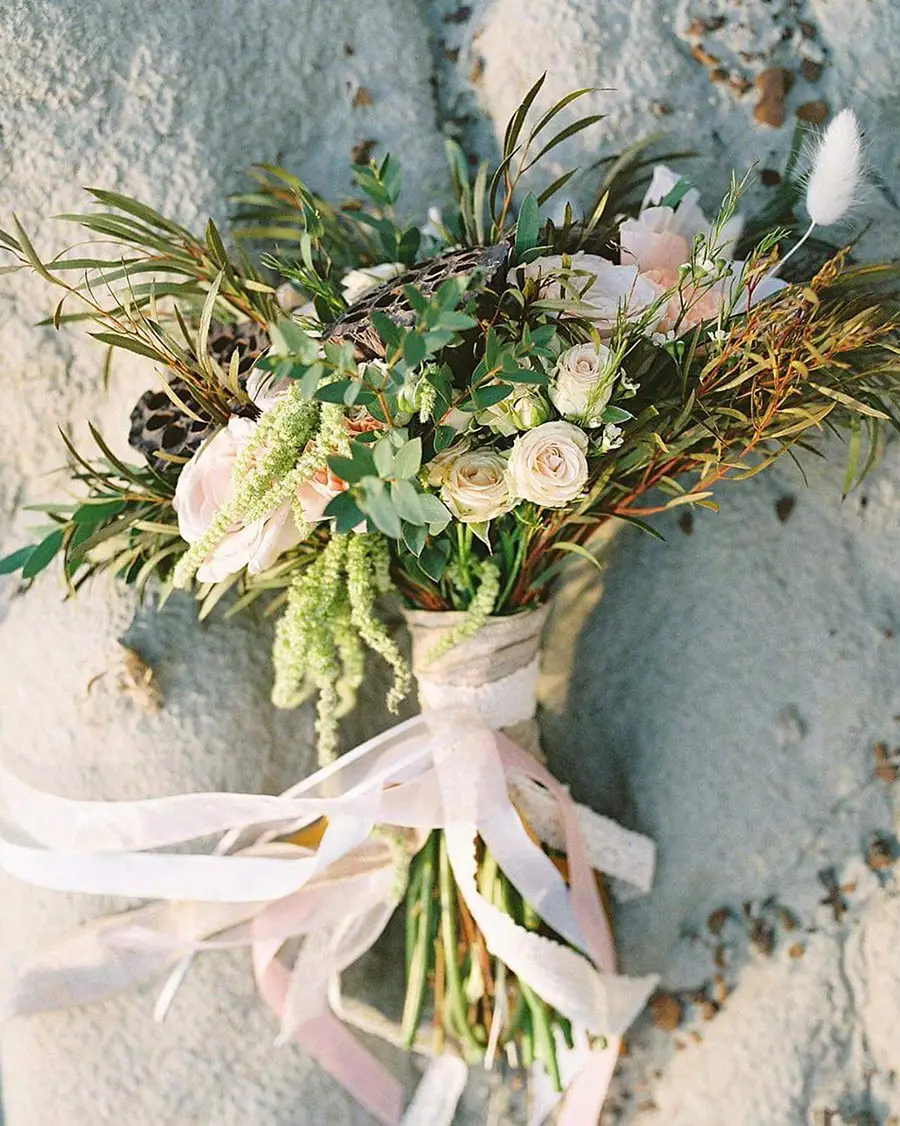 Brady's House of Flowers - Florists - Estevan & Weyburn, Vancouver Island (photo 3)