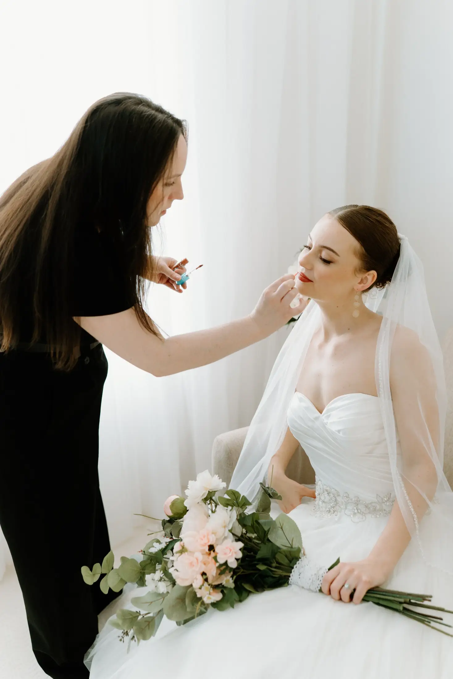 Kate Lawson Makeup — Makeup & Hair — Victoria, Vancouver Island (photo 1)