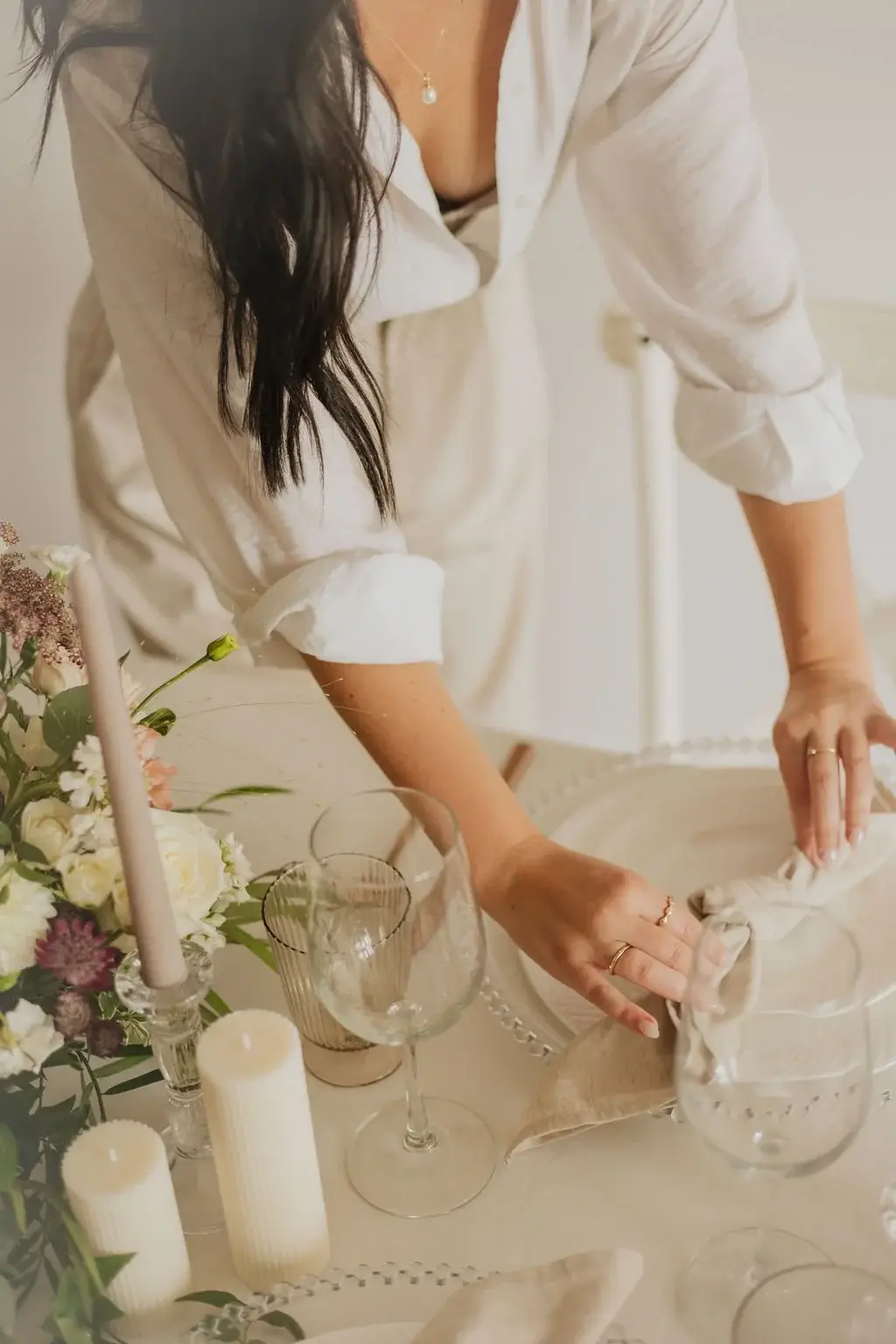Ele & Co. - Wedding Planners / Coordinators - Regina, Vancouver Island (photo 5)