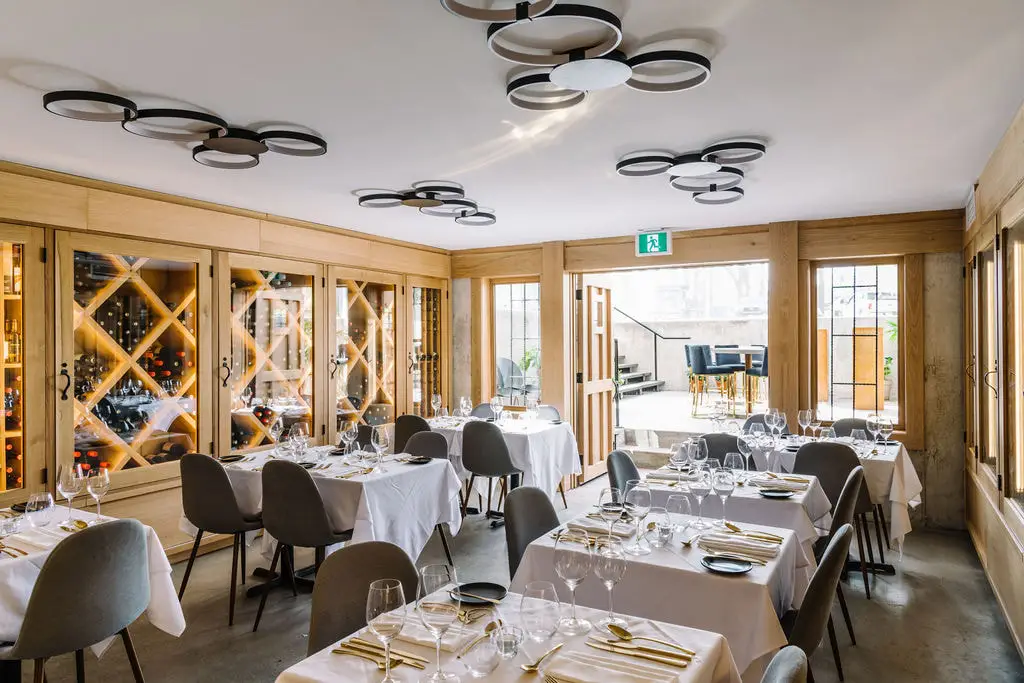 Merrill House - Venues - Prince Edward County, Vancouver Island (photo 6)