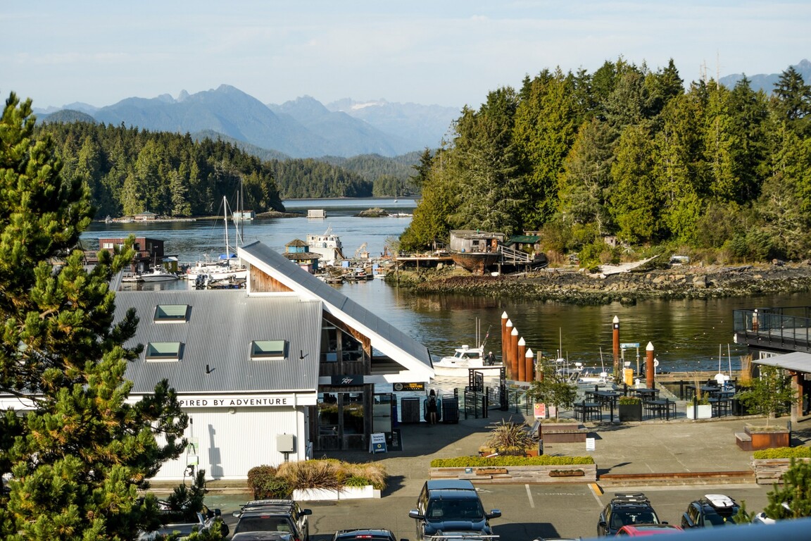 Tofino Resort + Marina