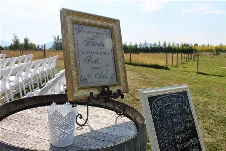 Shelbys Pond Wedding Venue — Venues — Chilliwack, Vancouver Island (photo 16)