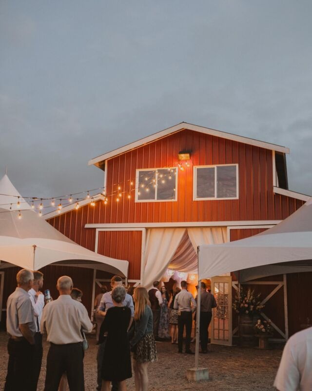 Hopcott Weddings — Venues — Maple Ridge, Vancouver Island (photo 1)
