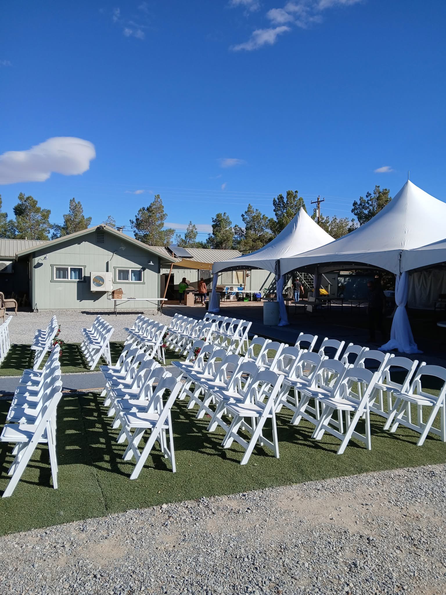 Vibrant Occasions - Rentals - Mississauga, Vancouver Island (photo 8)