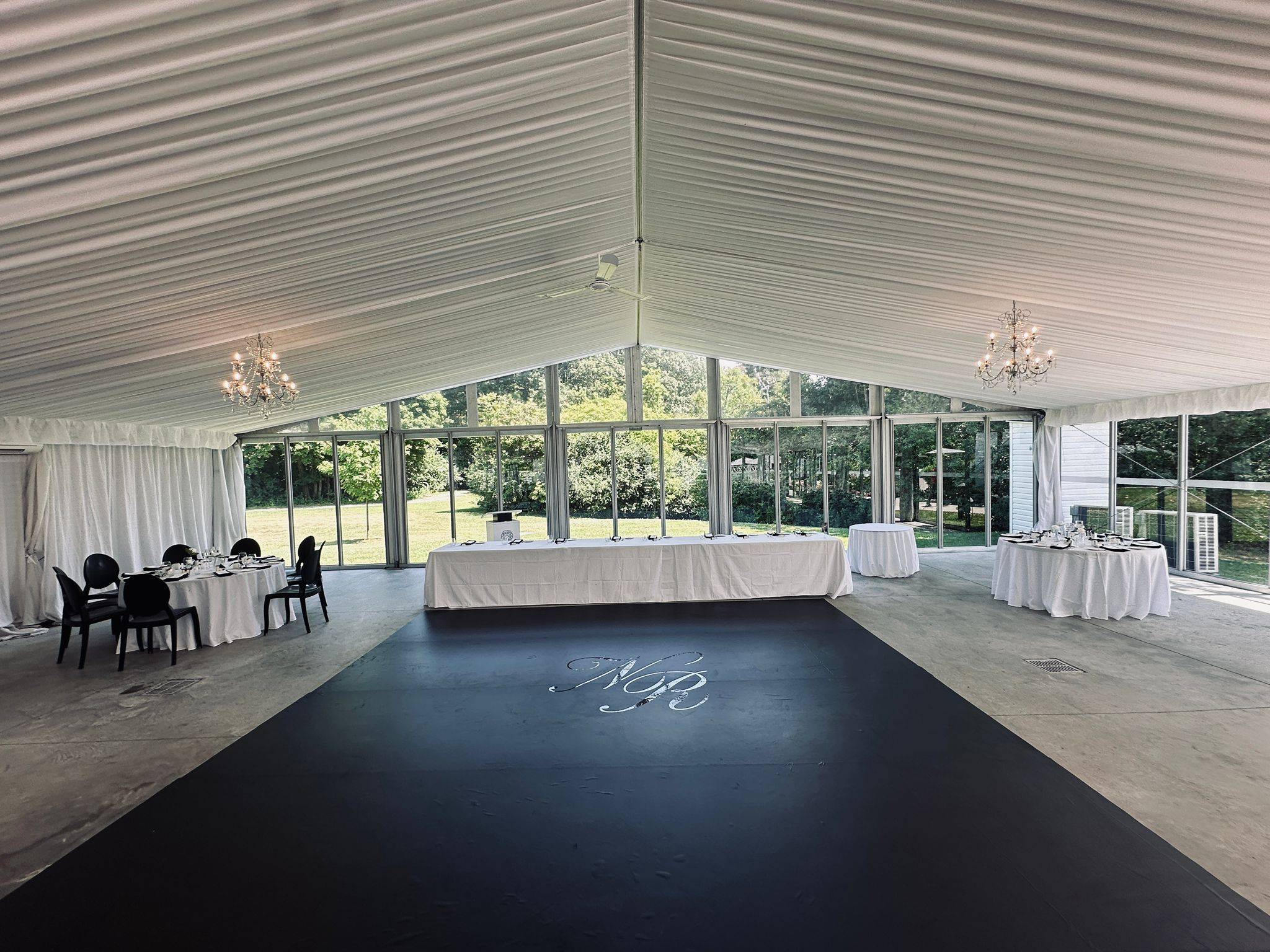 Vibrant Occasions - Rentals - Mississauga, Vancouver Island (photo 22)