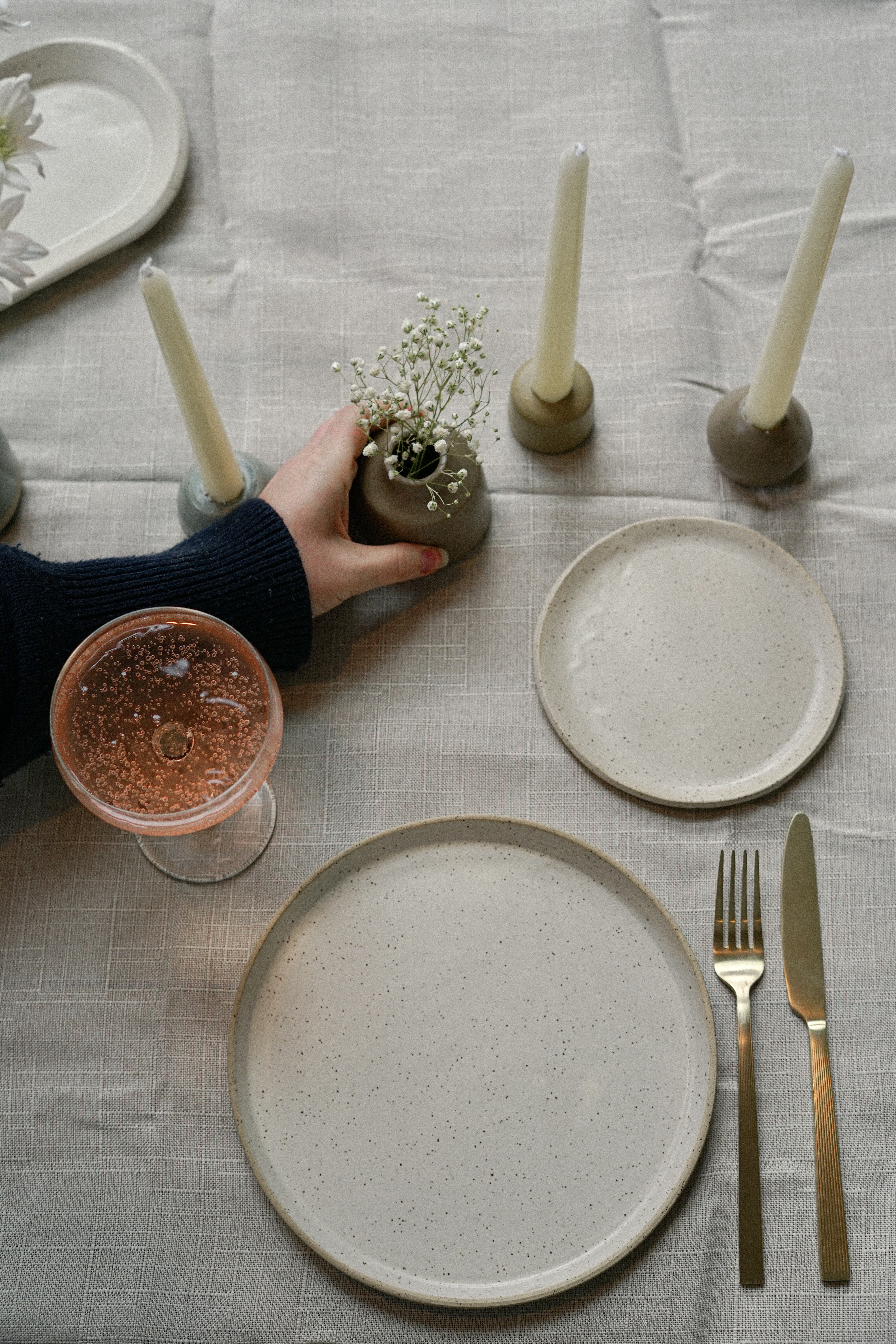Moss & Minto Tableware