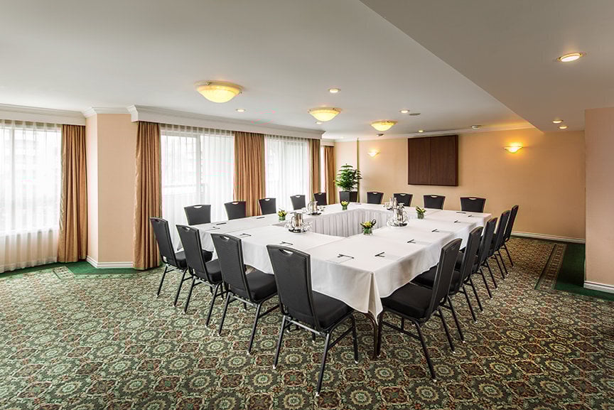 Hotel Grand Pacific