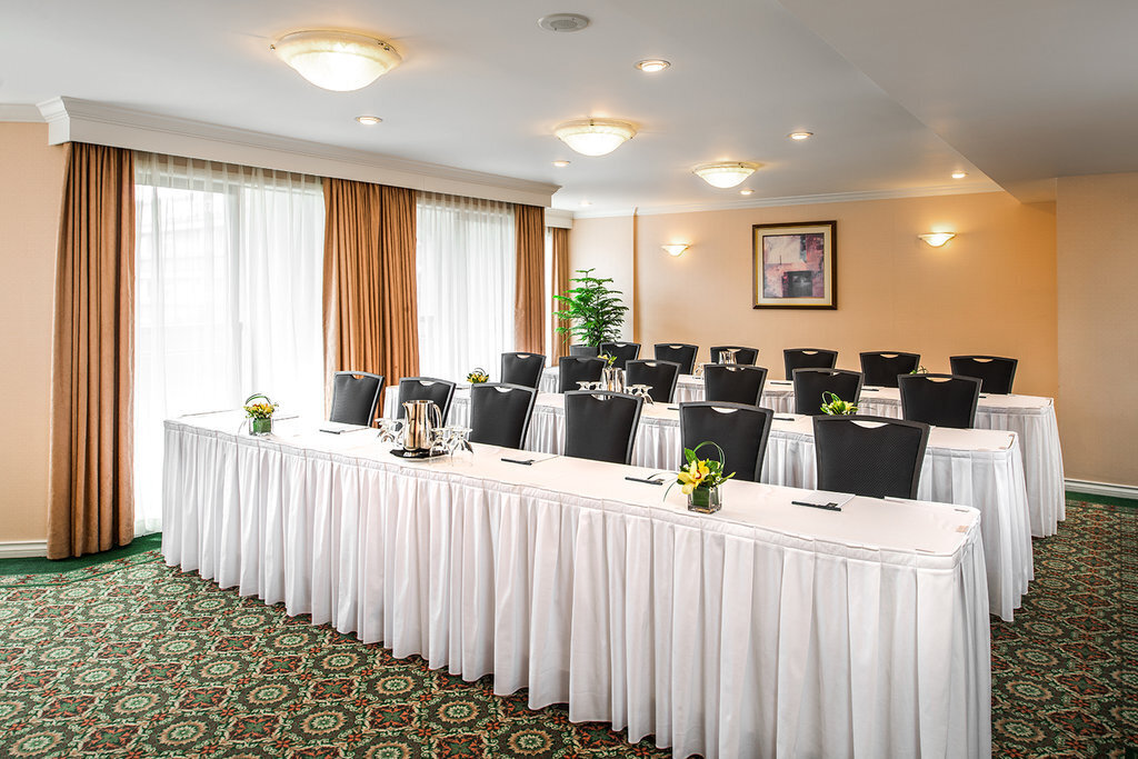 Hotel Grand Pacific