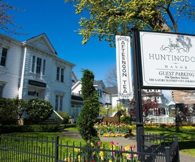 Pendray Inn & Tea House