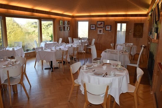 The Teahouse at Abkhazi Garden